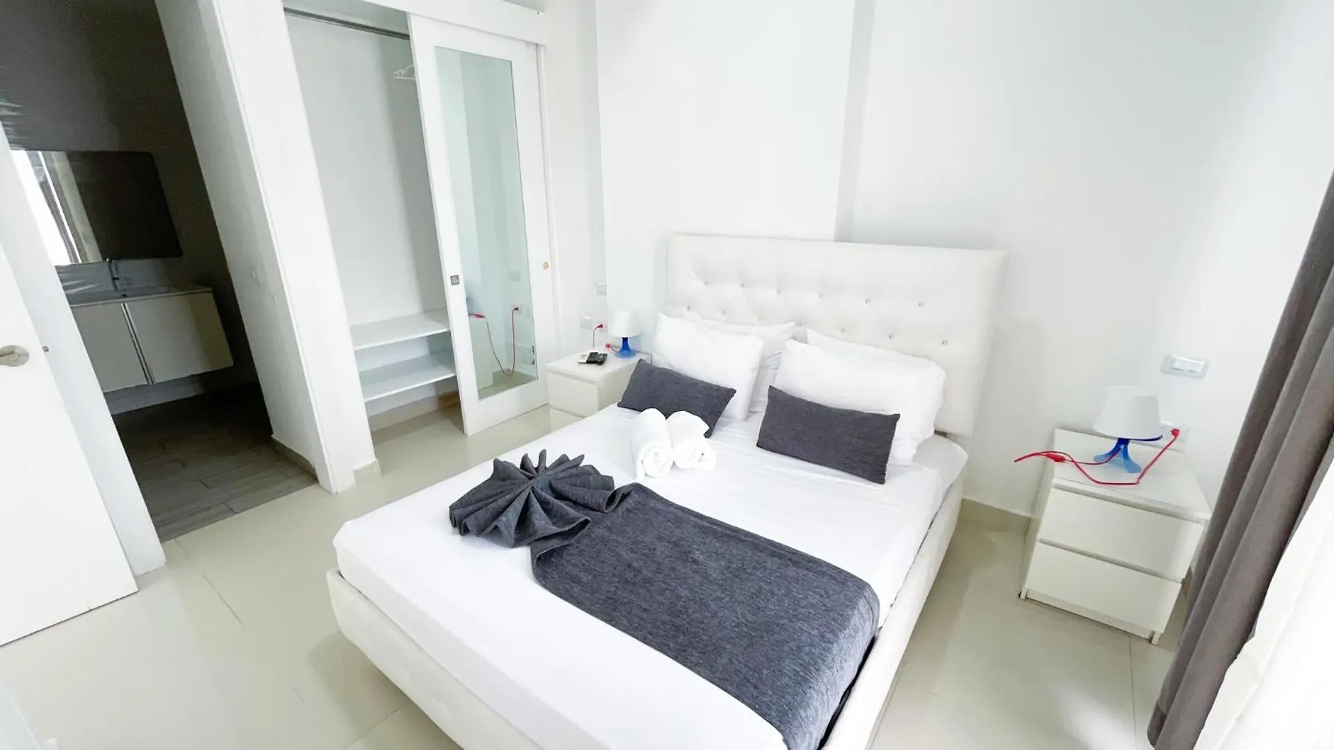 Caribbean Deluxe Ducassi Suites Studios Hotel Rooftop Pool Beach Club & Spa Punta Cana