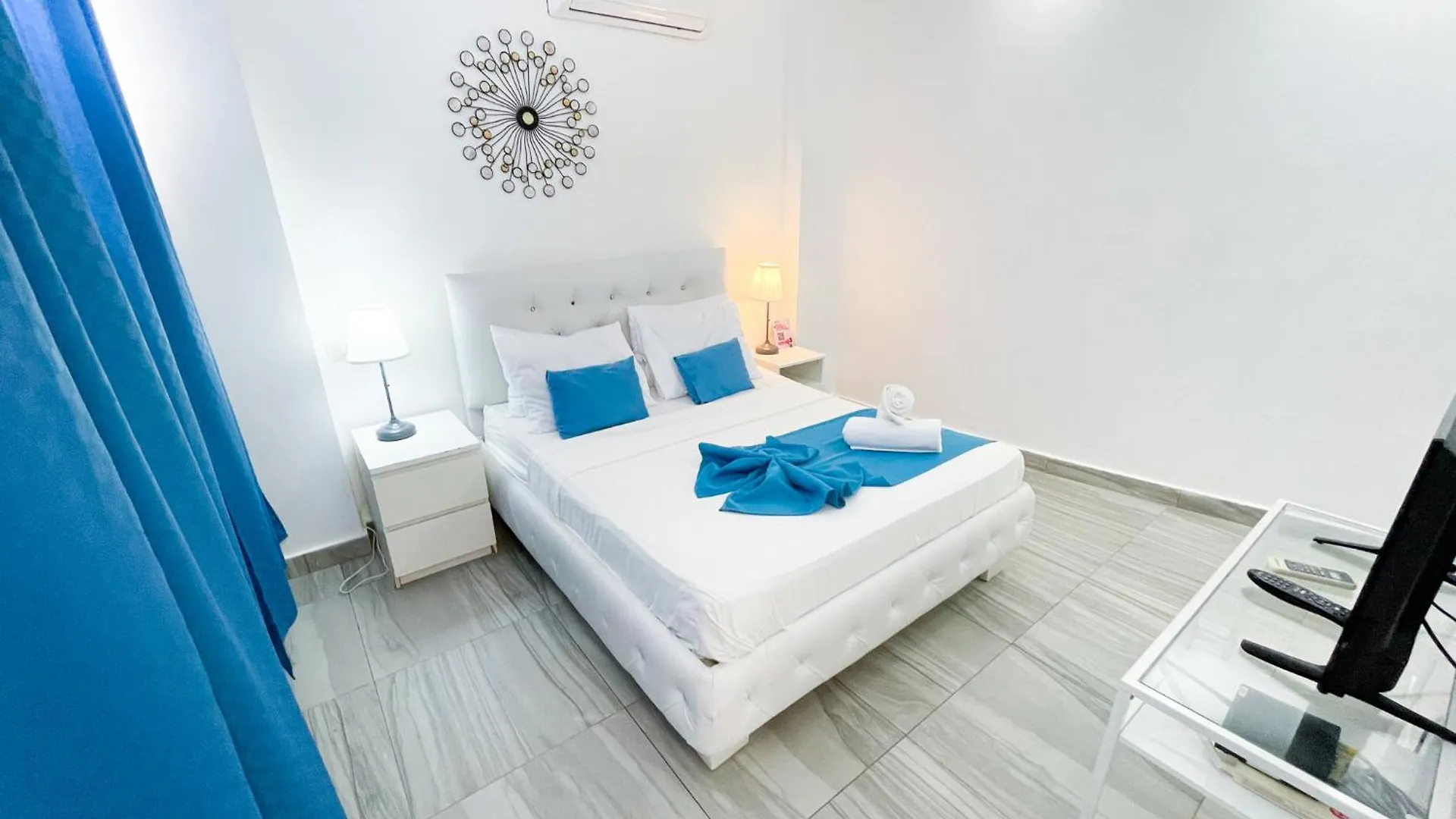 Caribbean Deluxe Ducassi Suites Studios Hotel Rooftop Pool Beach Club & Spa Punta Cana